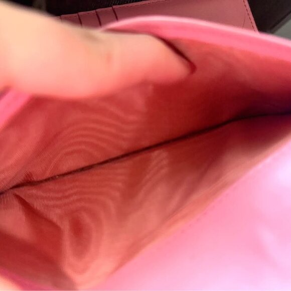 Miu Miu Croc-Embossed Long Wallet - Picture 10 of 10